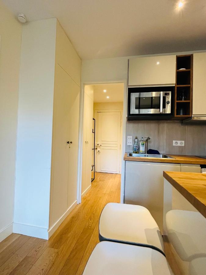 Dream Dwell Paris -Studio With Balcony 800M To Trocadero And Tour Eiffel Exterior photo